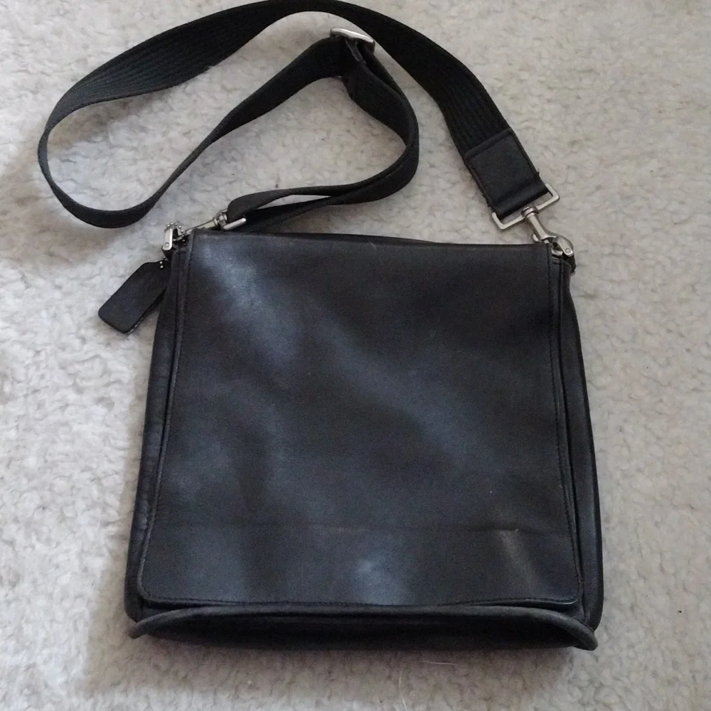 Coach Y2K Vintage Black Leather Men's Bag